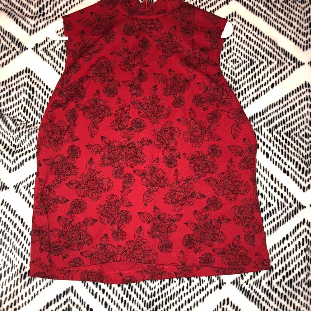 Red floral top
